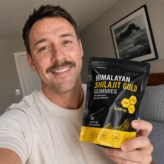Customer holding MENRYX Himalayan Shilajit Gold Gummies at home